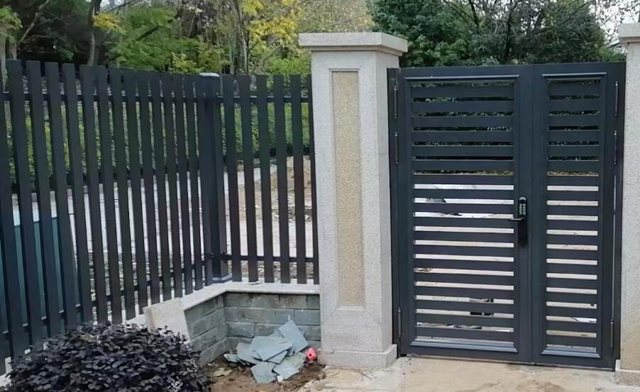 新中式鋁藝別墅大門護(hù)欄