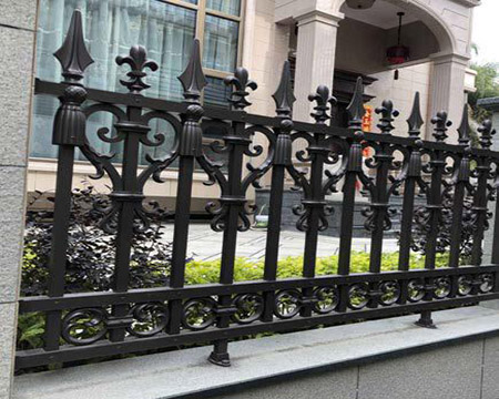 鎮(zhèn)江圍墻護欄