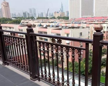 鎮(zhèn)江陽臺(tái)欄桿