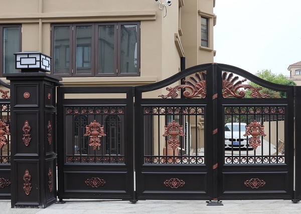 如何確保別墅大門有著出色的風(fēng)水? 如何確保別墅大門有著出色的風(fēng)水?